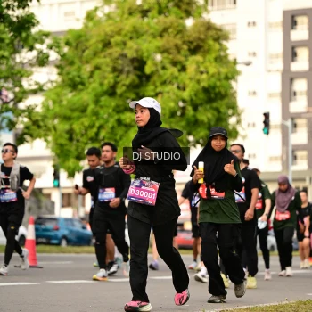 Runner Photo 4024088