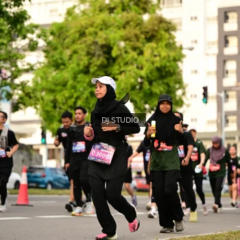 Runner Photo 4024095