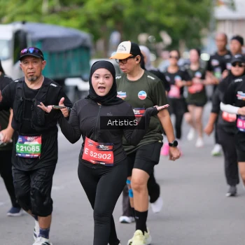Runner Photo 4024101
