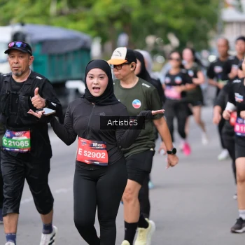 Runner Photo 4024119