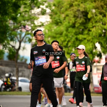Runner Photo 4024146