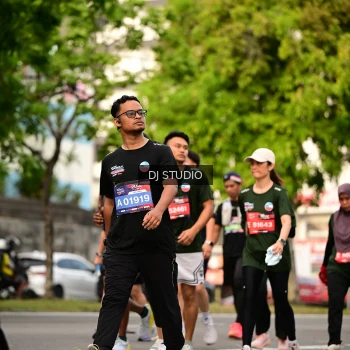 Runner Photo 4024155