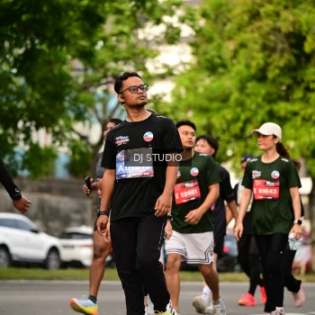 Runner Photo 4024156