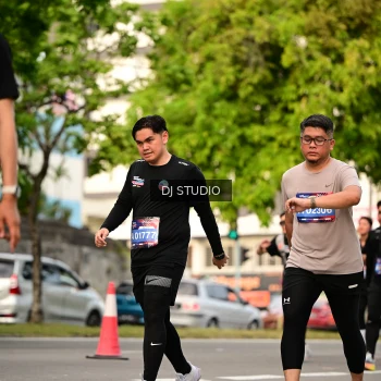 Runner Photo 4024179