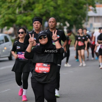 Runner Photo 4024198