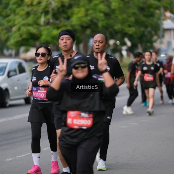 Runner Photo 4024205
