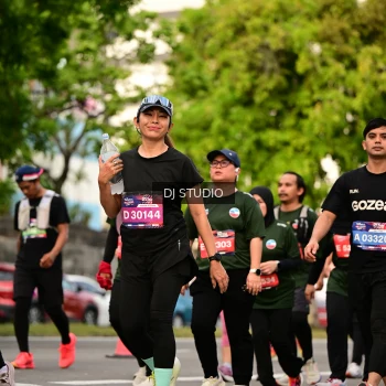 Runner Photo 4024210