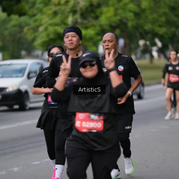 Runner Photo 4024218