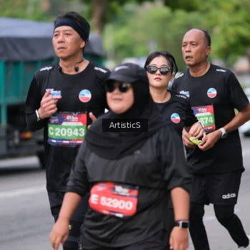 Runner Photo 4024261