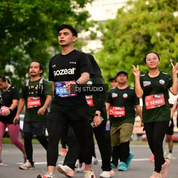 Runner Photo 4024295