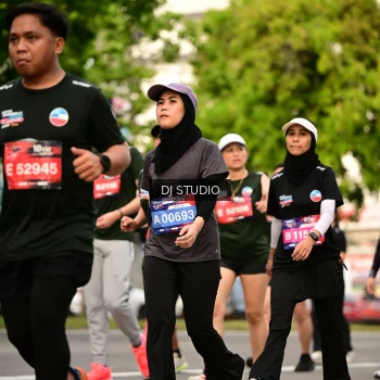 Runner Photo 4024335