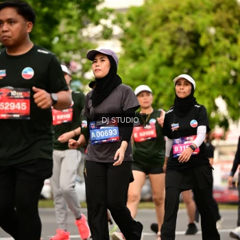 Runner Photo 4024340