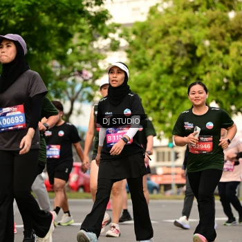 Runner Photo 4024350