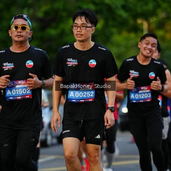 Runner Photo 4024351