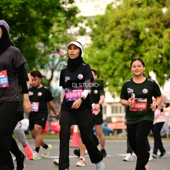Runner Photo 4024355