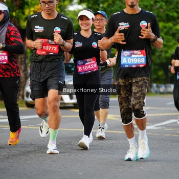 Runner Photo 4024387