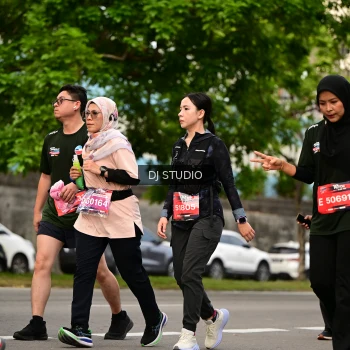 Runner Photo 4024408
