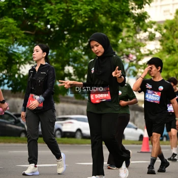 Runner Photo 4024421