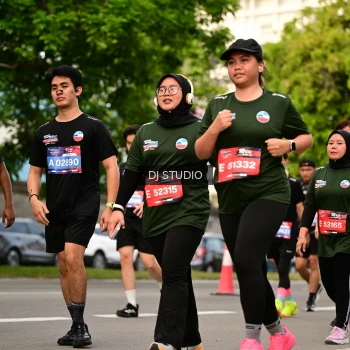 Runner Photo 4024465