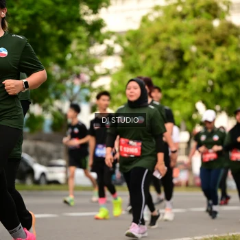 Runner Photo 4024471