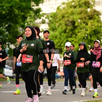 Runner Photo 4024476