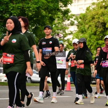 Runner Photo 4024497