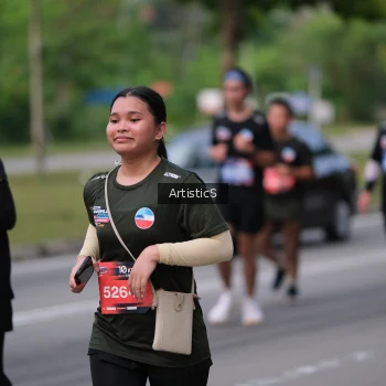 Runner Photo 4024512