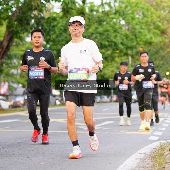 Runner Photo 4024528