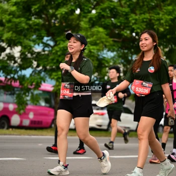 Runner Photo 4024575