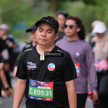 Runner Photo 4024592