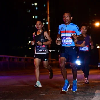 Runner Photo 4024641