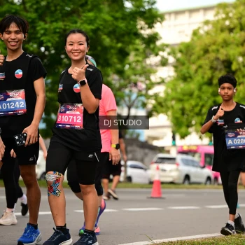 Runner Photo 4024650