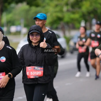Runner Photo 4024663
