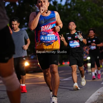 Runner Photo 4024676