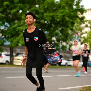 Runner Photo 4024695
