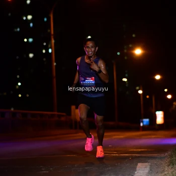 Runner Photo 4024701