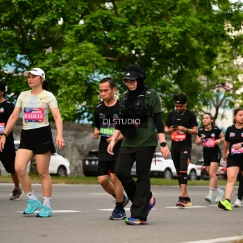 Runner Photo 4024717