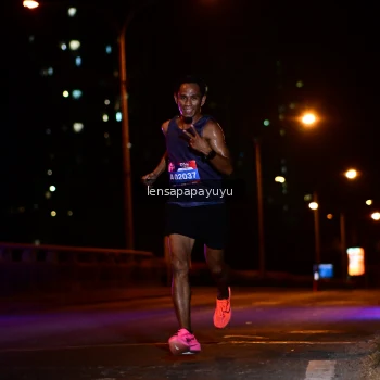 Runner Photo 4024721