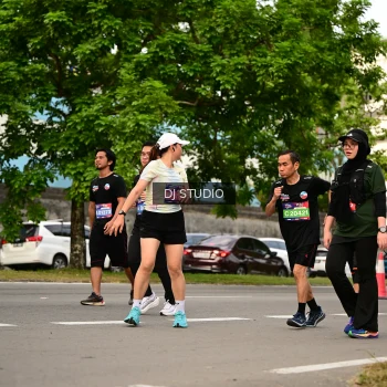 Runner Photo 4024725