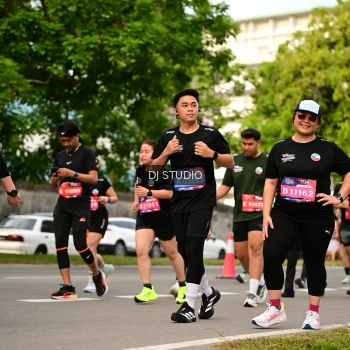 Runner Photo 4024735