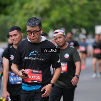 Runner Photo 4024761