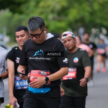 Runner Photo 4024768