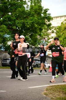 Runner Photo 4024781