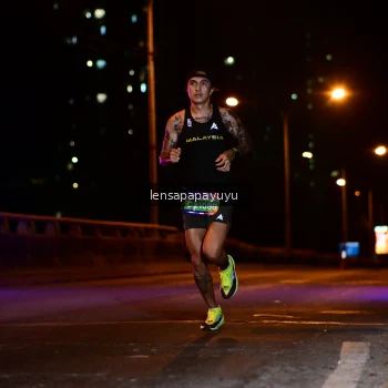 Runner Photo 4024797