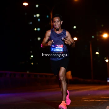 Runner Photo 4024798