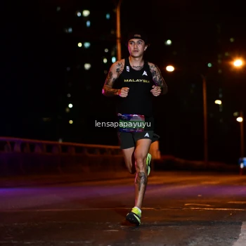 Runner Photo 4024842