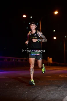 Runner Photo 4024878