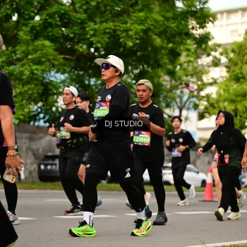 Runner Photo 4024895