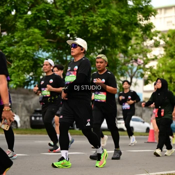 Runner Photo 4024896