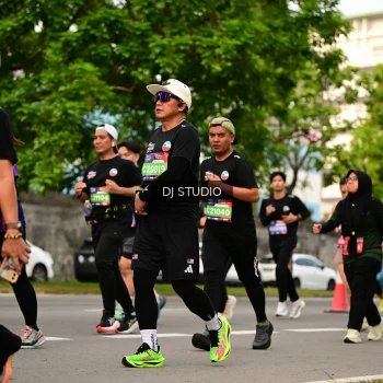 Runner Photo 4024902